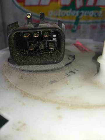 Sensor do nível de combustível no tanque Chevrolet Aveo 2 T250, T255