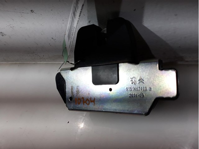 Porta-malas / Bloqueio da porta traseira para Peugeot 2008 (_) (2013-2018) 1.6 VTI BH01 9684648680
