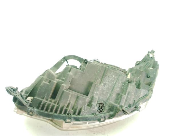 PEUGEOT 9684845280 Правая фара в наличии Черкассы