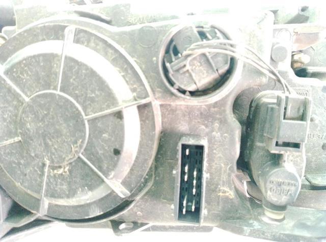 9684845280 PEUGEOT Правая фара купить в Днепр