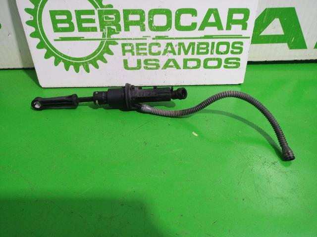 Cilindro mestre de embraiagem 9685798980 PEUGEOT
