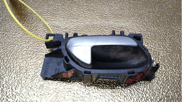 PEUGEOT 9685950277 Ручка двери правой внутренняя передняя/задняя в наличии Харьков