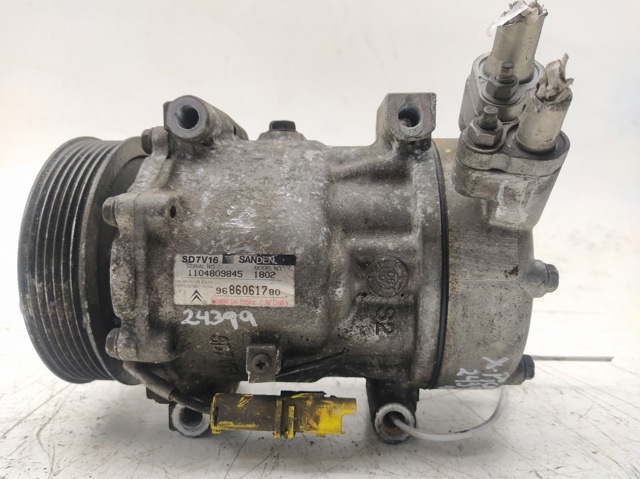 Compressor de ar condicionado para Citroen Xsara (N1) (1999-2005) 1.4 HDi 8Hx (DV4TD) 9686061780