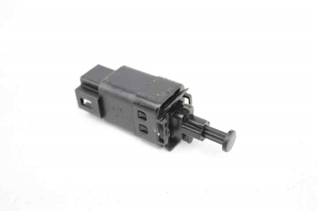 GM 96874570 Датчик включения стопсигнала в наличии Винница