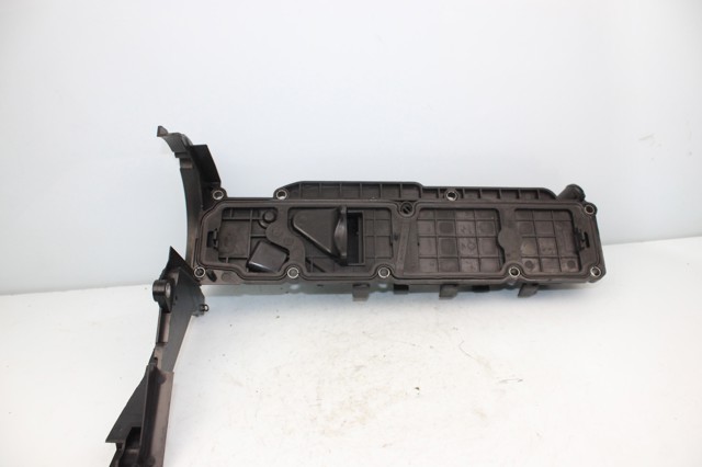 FIAT 9688939180 Клапанная крышка в наличии Киев