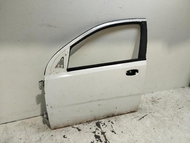 Porta dianteira esquerda Chevrolet Aveo 1 T200