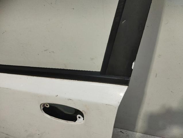 Porta dianteira esquerda Chevrolet Aveo 1 T200