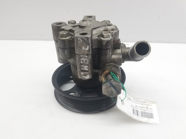 Bomba da Direção hidrâulica assistida 96985600 GM/Chevrolet