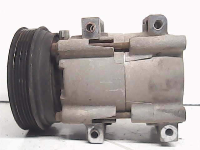 Compressor de ar condicionado para Ford Fiesta IV 1.25 i 16V DHC 96FW19D629BC