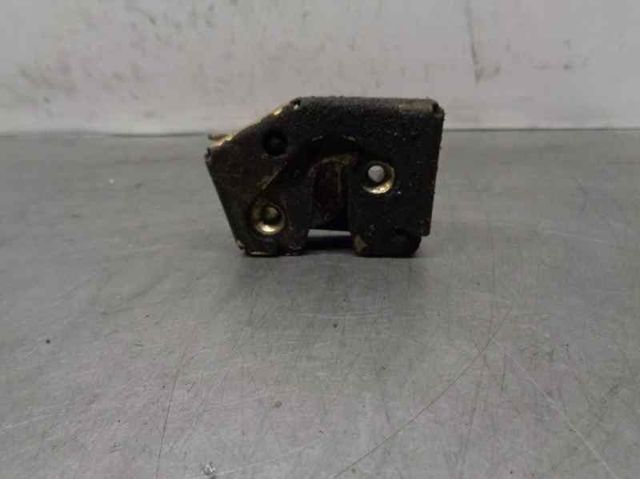 Fecho da porta lateral deslizante direita 96VBV264A26AA Ford