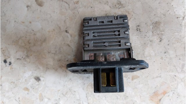 9703507000 HYUNDAI Резистор печки купить в Кривой Рог