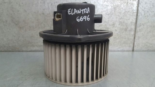 Motor calefaccion para hyundai elantra sedán 2.0 crdi d4ea 971132D000