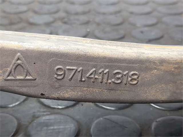 971411318 PORSCHE Стойка переднего стабилизатора правая купить в Хмельницкий