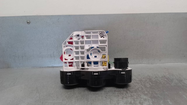 HYUNDAI 972500X0304X в наличии Черкассы
