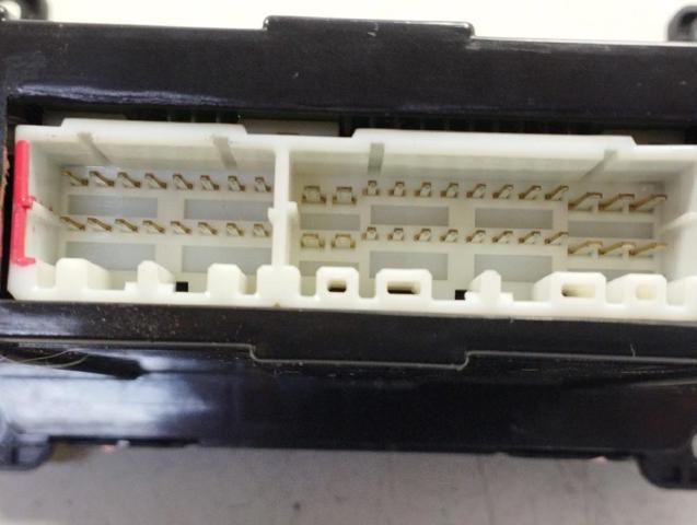 Unidade de controlo dos modos de aquecimento/condicionamento KIA Sportage 2 JE