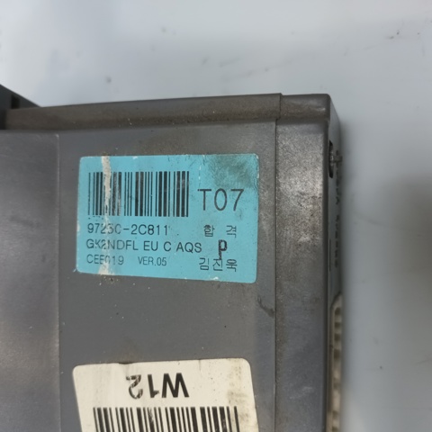 972502C811 HYUNDAI купить в Украина