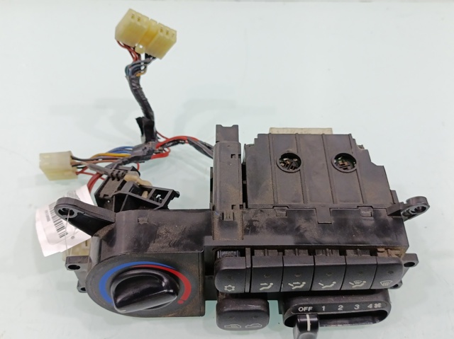 972604A101 HYUNDAI купить в Ужгород