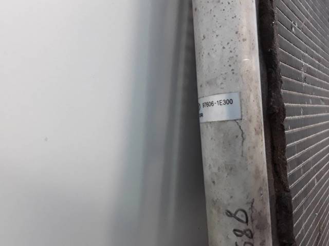 HYUNDAI 976061E300 Радиатор кондиционера в наличии Львов
