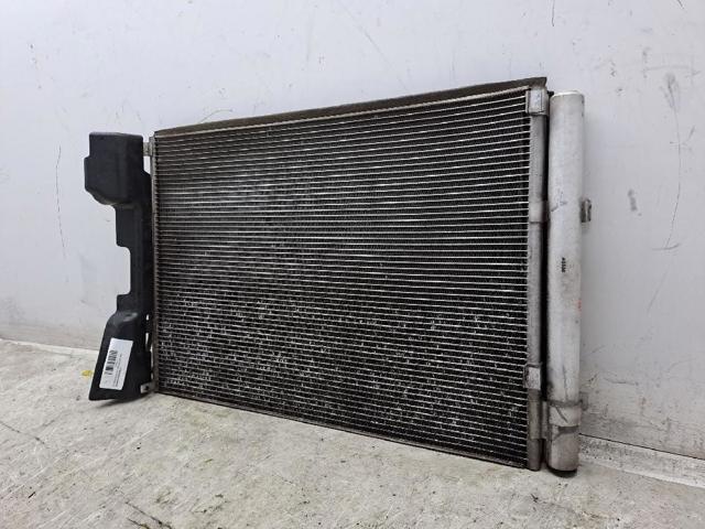 HYUNDAI 976061W001 Радиатор кондиционера в наличии Одесса