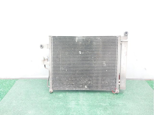Condensador de ar condicionado / radiador para Hyundai Accent II 1.3 G4E-A 9760625600