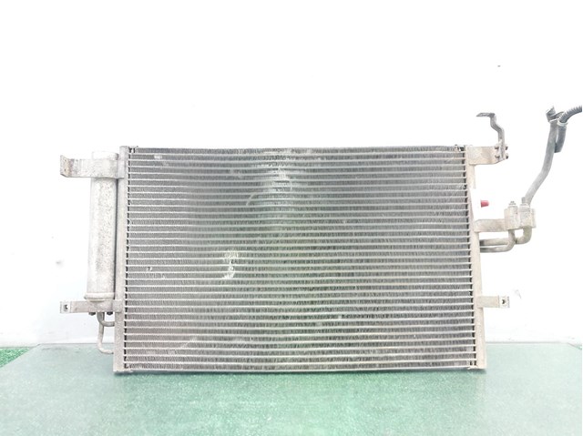 Condensador de ar condicionado / radiador para Hyundai Elantra Sedan 2.0 CRDI D4EA 976062D000