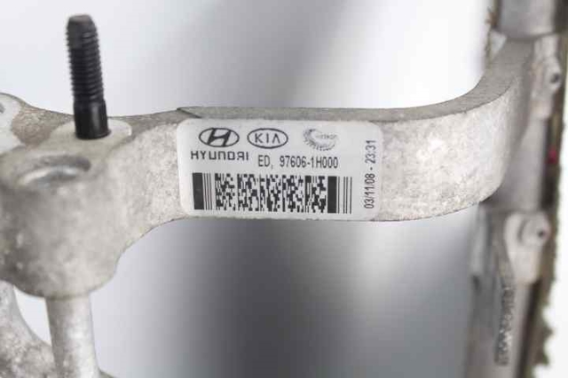 HYUNDAI 976062H010AS Радиатор кондиционера в наличии Черновцы