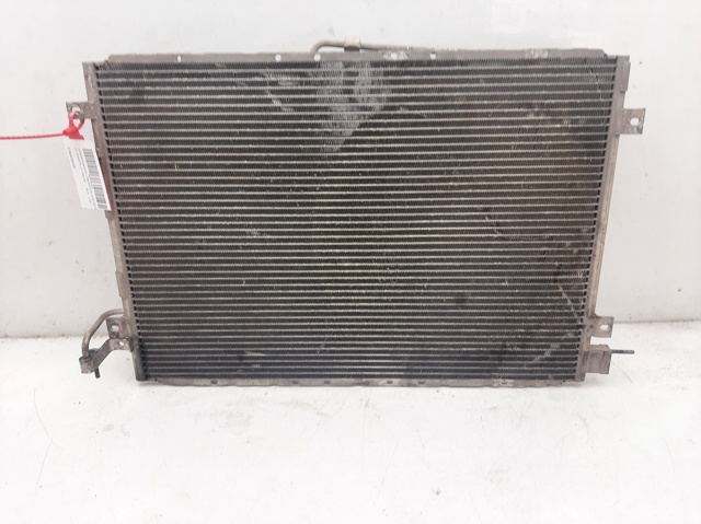 Condensador de ar condicionado / radiador para Kia Sorento I 2.5 CRDI 008319-CSY 976063E000