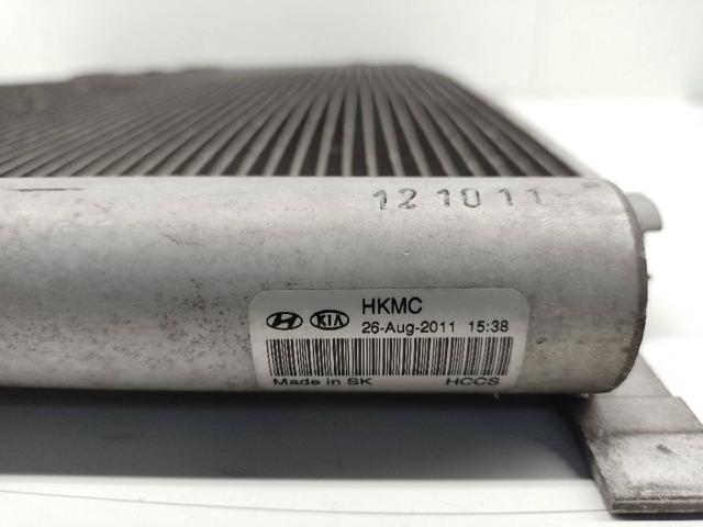 HYUNDAI 976064P000 Радиатор кондиционера в наличии Киев