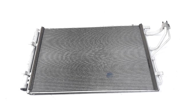 Condensador / radiador de ar condicionado para hyundai i30 ranchera estate car 1.6 gdi g4fd 97606A6000