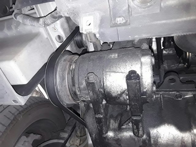 Compressor de ar condicionado para Hyundai Getz (TB) (2002-2004) 1.6 g4ed 977011C250