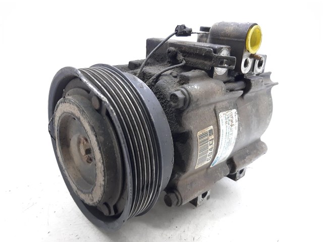 Compressor de ar condicionado para Hyundai Trajet (FO) 2.0 CRDI GLS D4EA 977012D400