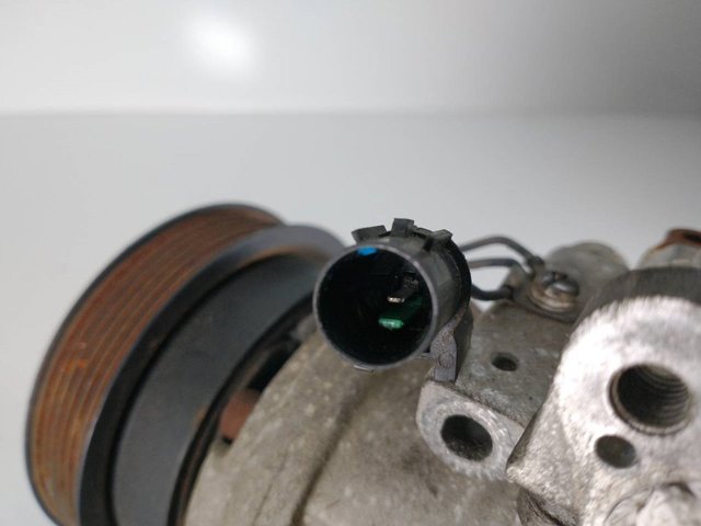 977012D600 HYUNDAI Компрессор кондиционера купить в Николаев