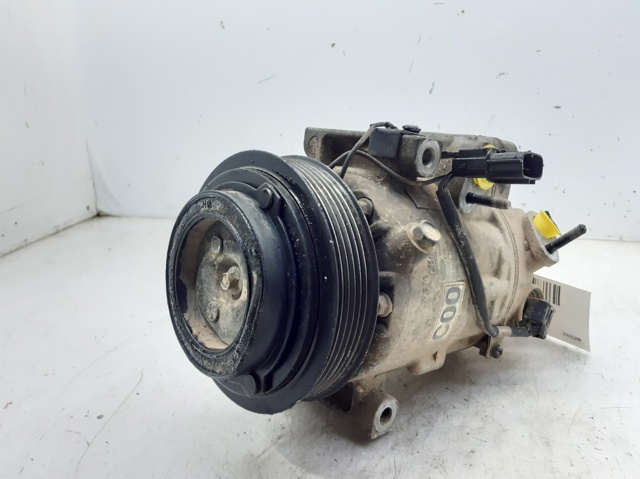 Compressor de aparelho de ar condicionado 977012Y050 Hyundai/Kia