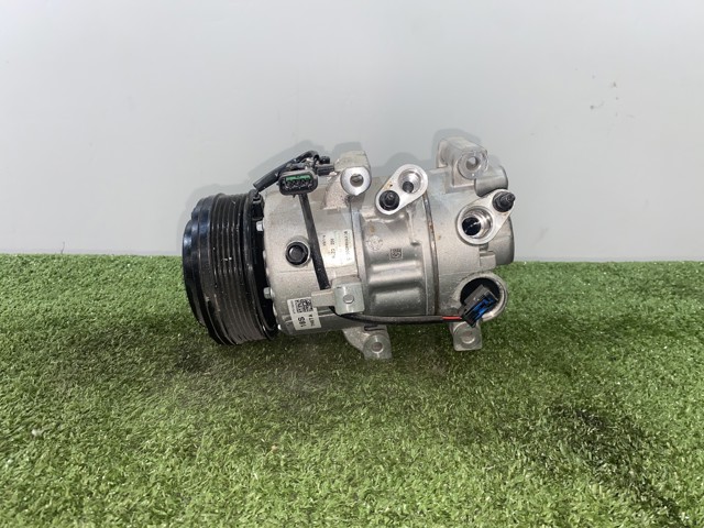 97701G8000 HYUNDAI Компрессор кондиционера купить в Киев