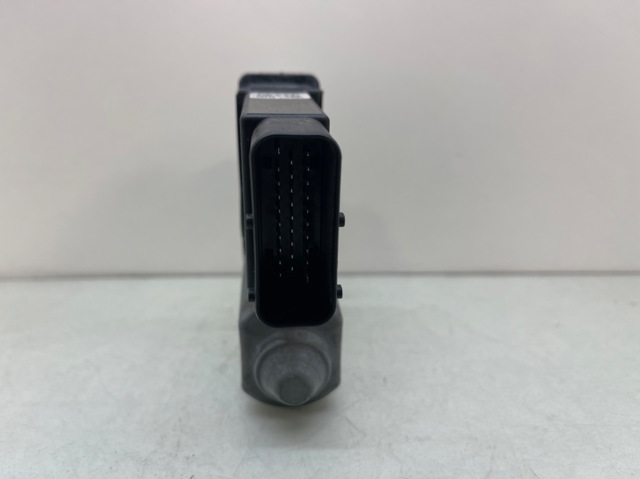 VAG 9776105402301 в наличии Ужгород