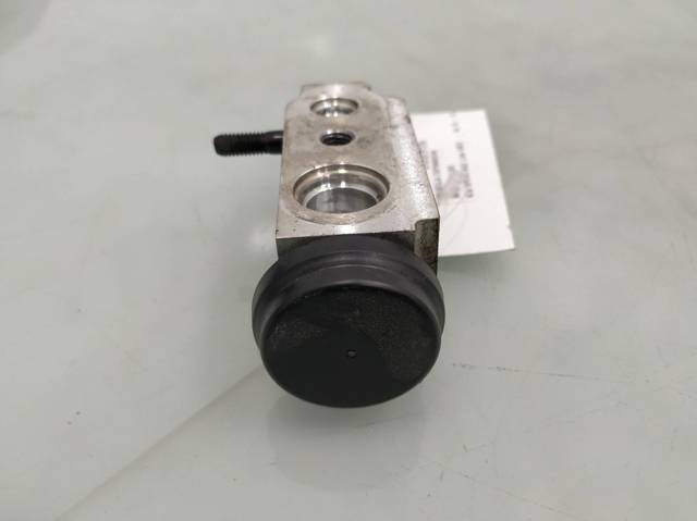 97775F1050 HYUNDAI купить в Ужгород