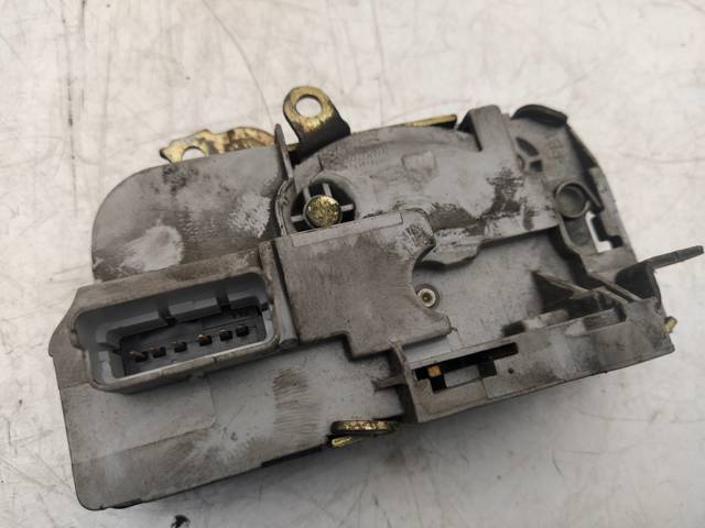 9800618280 PEUGEOT Замок водительской двери купить в Черкассы