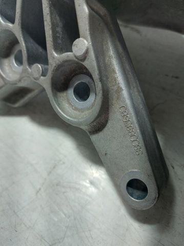 9800895680 PEUGEOT Правая подушка двигателя купить в Львов