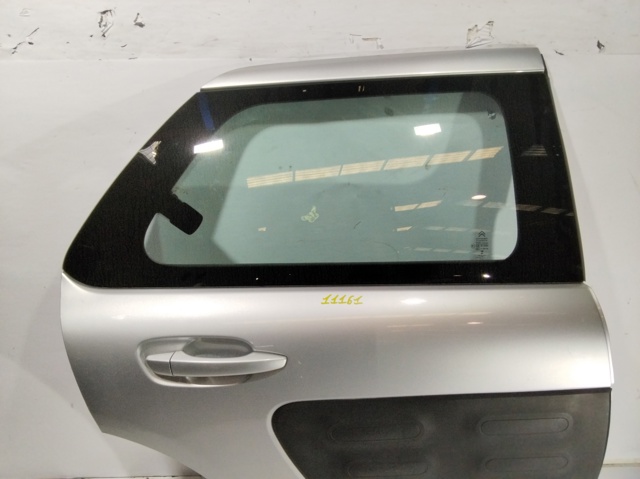 9801070080 PEUGEOT Дверь задняя правая купить в Львов