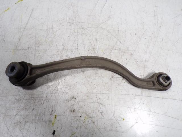 Braço oscilante (tração) longitudinal inferior esquerdo de suspensão traseira 9801145880 PEUGEOT