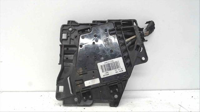PEUGEOT 9801147680 в наличии Киев