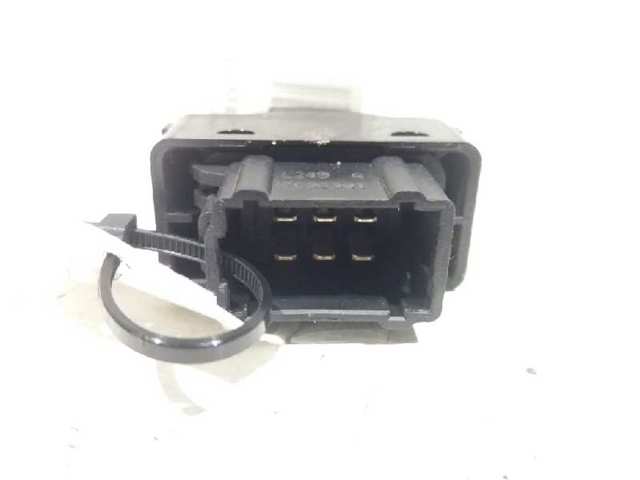 PEUGEOT 98016307ZD Кнопка стеклоподъемника передняя в наличии Запорожье