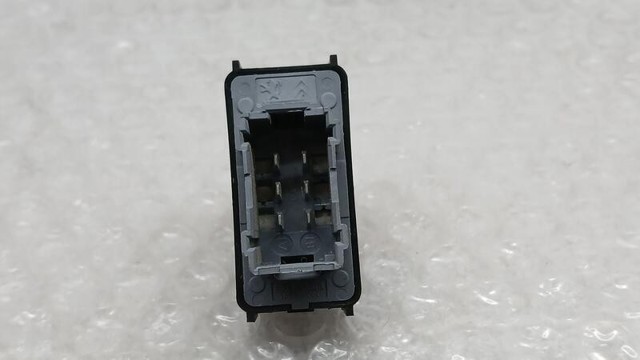 98016307ZD PEUGEOT Кнопка включения мотора стеклоподъемника передняя правая купить в Киев