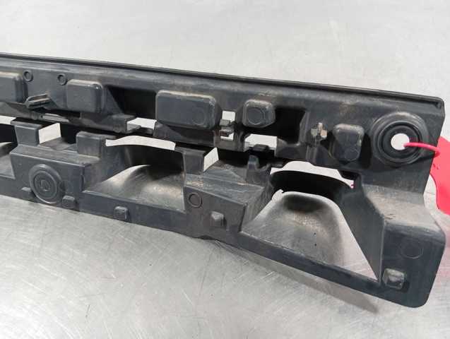 9801686480 PEUGEOT Кронштейн бампера заднего центральный купить в Украина