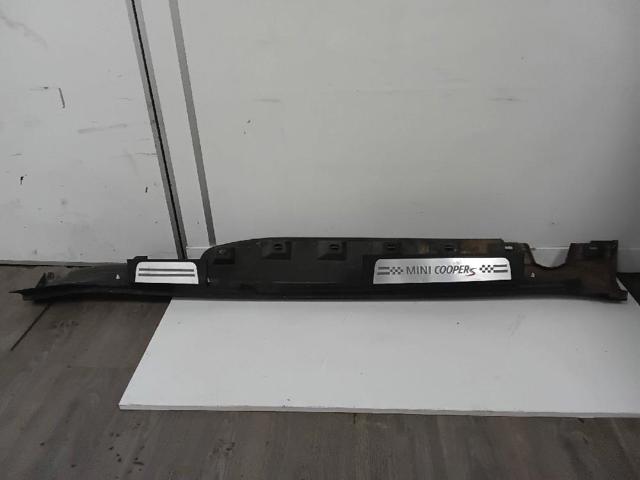 9801888 BMW купить в Черновцы