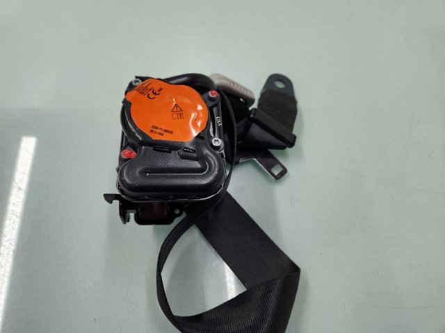98025578XX PEUGEOT Ремень безопасности купить в Ужгород