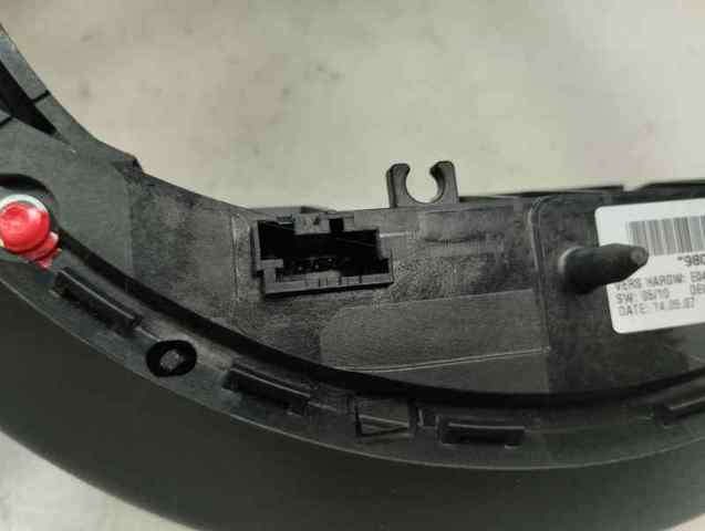 98030642ZD PEUGEOT Блок кнопочных переключателей рулевого колеса купить в Тернополь