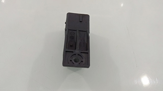 Relê das velas de incandescência 9803299780 FORD