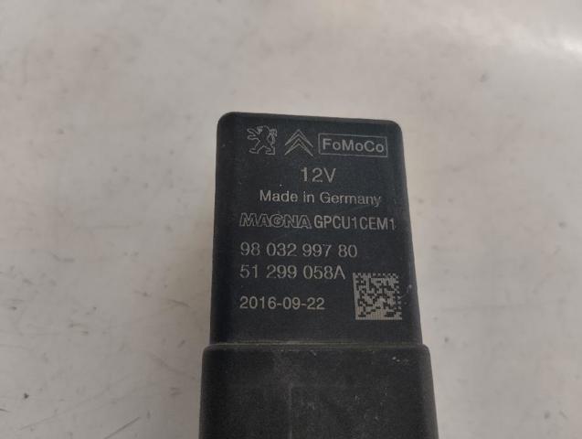 Relê das velas de incandescência 9803299780 FORD