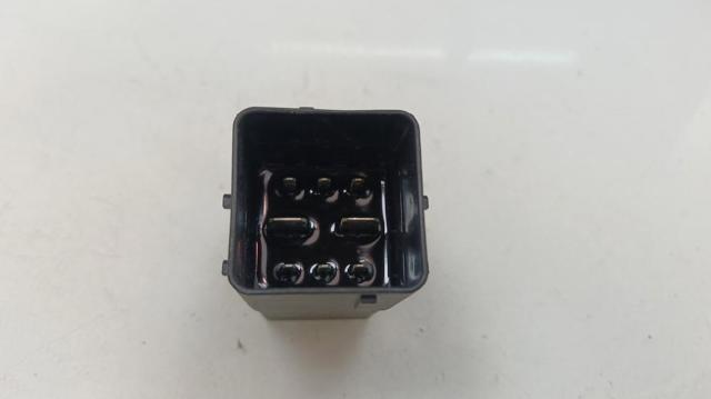 9803299780 FORD Реле свечей накала купить в Киев